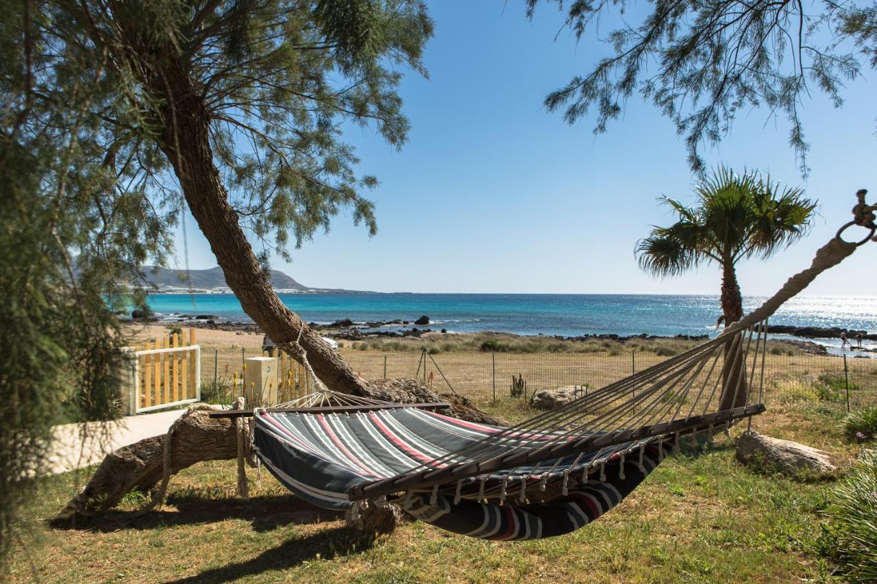 Mera Beachfront House - Phalasarna Eksteriør billede