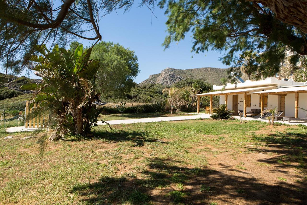 Mera Beachfront House - Phalasarna Eksteriør billede