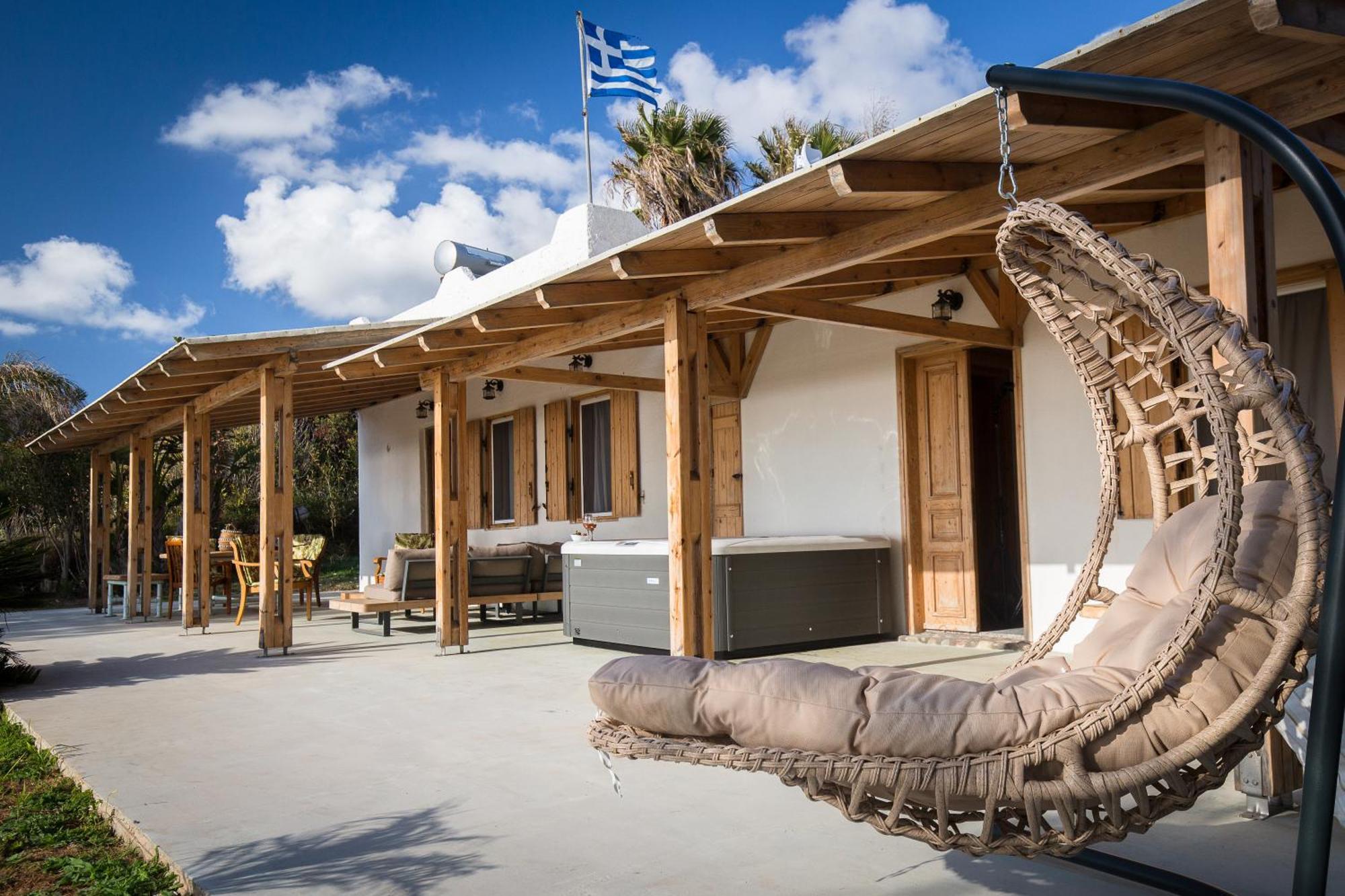 Mera Beachfront House - Phalasarna Eksteriør billede