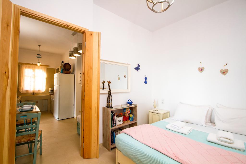 Mera Beachfront House - Phalasarna Eksteriør billede